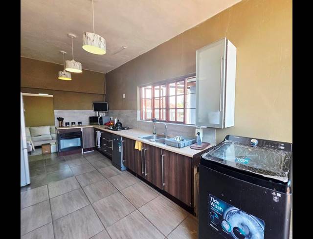 3 BEDROOM PROPERTY TO RENT IN GERDVIEW